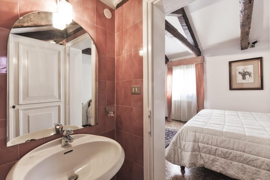 Palazzetto San Lio, Rialto Apartment Venice Room photo