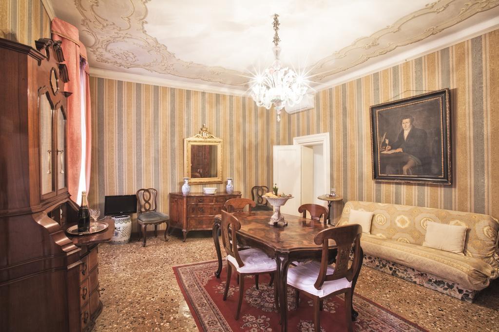 Palazzetto San Lio, Rialto Apartment Venice Exterior photo