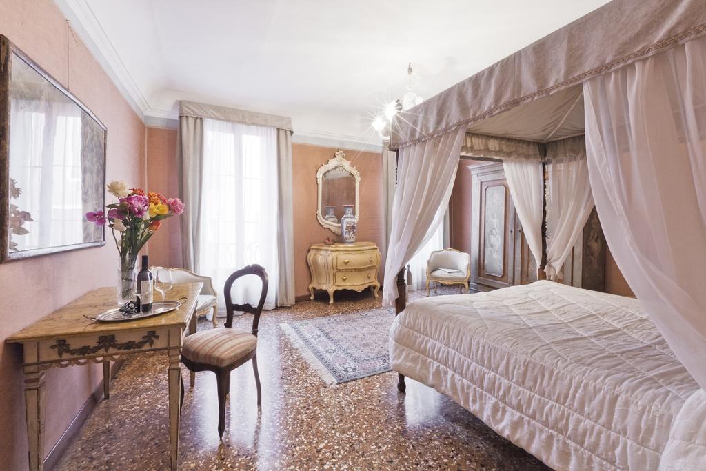 Palazzetto San Lio, Rialto Apartment Venice Exterior photo